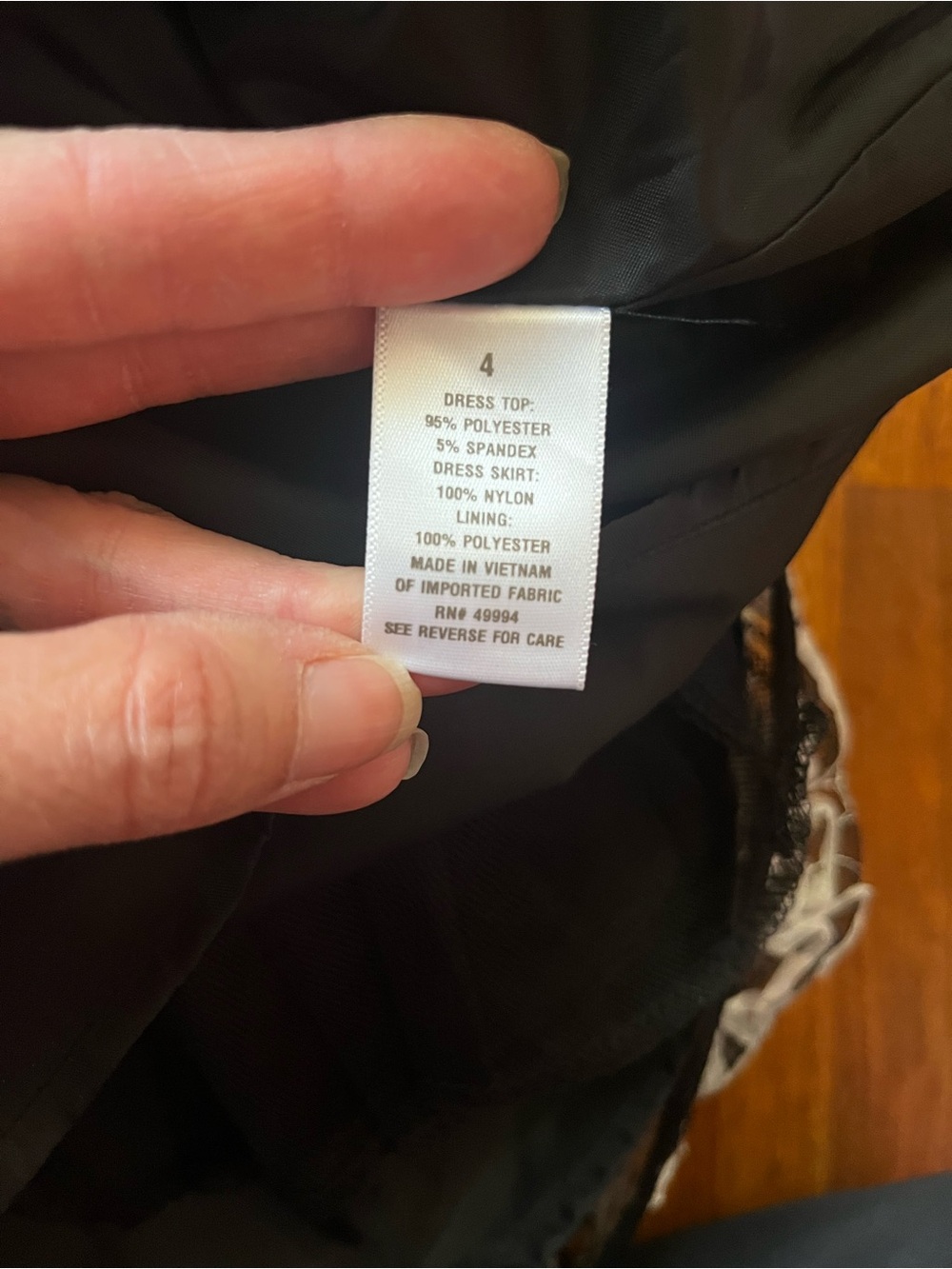 New Roz & Ali Black Bodice with White Lace Overlay Dress - Picture 14 of 16